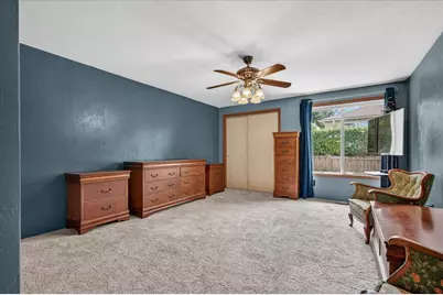 2458 Republic Way, Medford, OR 97504 - Photo 15