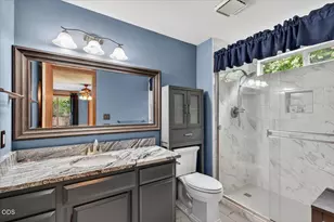 2458 Republic Way, Medford, OR 97504 - Photo 25