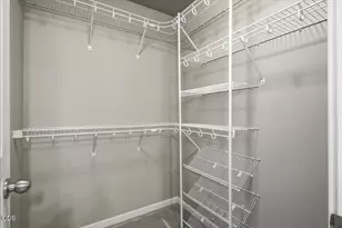 437 NW 27th St, Redmond, OR 97756 - Photo 27
