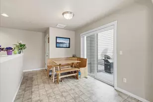 437 NW 27th St, Redmond, OR 97756 - Photo 11