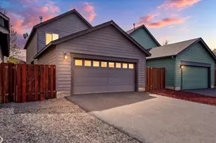 437 NW 27th St, Redmond, OR 97756 - Photo 39