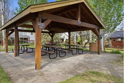 437 NW 27th Street, Redmond, OR 97756 - Photo 33