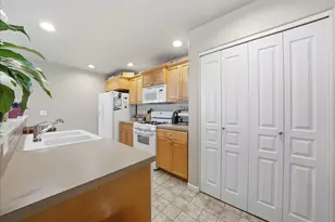 437 NW 27th St, Redmond, OR 97756 - Photo 17