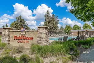 437 NW 27th St, Redmond, OR 97756 - Photo 29