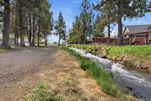 437 NW 27th St, Redmond, OR 97756 - Photo 35
