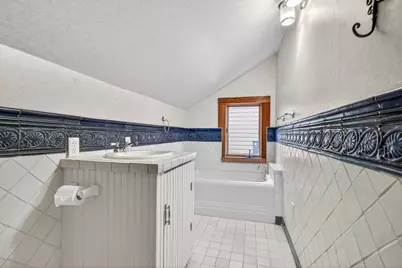 19 Gresham Street, Ashland, OR 97520 - Photo 23