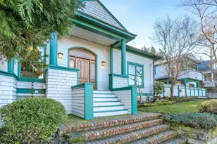 19 Gresham St, Ashland, OR 97520 - Photo 1
