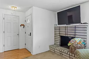400 Morningside St, Medford, OR 97501 - Photo 7