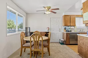 400 Morningside St, Medford, OR 97501 - Photo 21