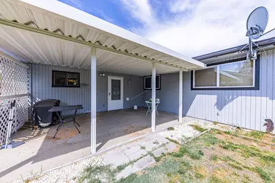 400 Morningside Street, Medford, OR 97501 - Photo 31
