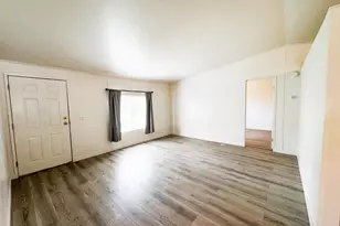 4647 Winter Ave, Klamath Falls, OR 97603 - Photo 5