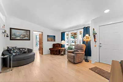 1807 Rounds Avenue, Grants Pass, OR 97527 - Photo 9