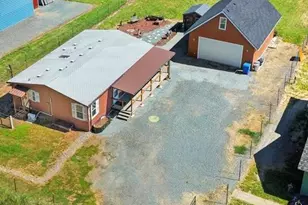 1807 Rounds Ave, Grants Pass, OR 97527 - Photo 1