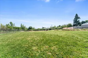 1807 Rounds Ave, Grants Pass, OR 97527 - Photo 25