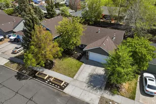 764 NE Tierra Rd, Bend, OR 97701 - Photo 41