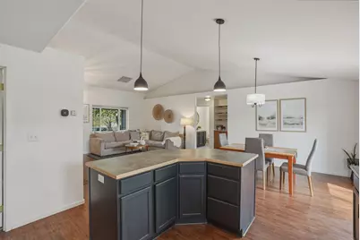 764 NE Tierra Road, Bend, OR 97701 - Photo 15