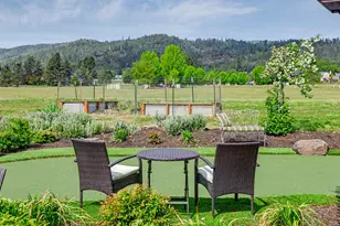 983 Old Stage Rd, Central Point, OR 97502 - Photo 61