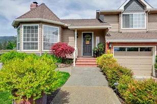 983 Old Stage Rd, Central Point, OR 97502 - Photo 7
