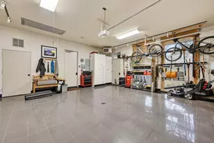 2600 NW Champion Cir, Bend, OR 97703 - Photo 25