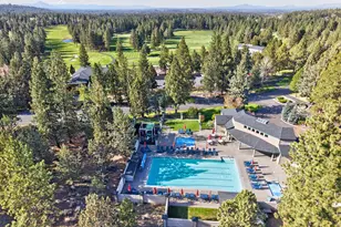 2600 NW Champion Cir, Bend, OR 97703 - Photo 31