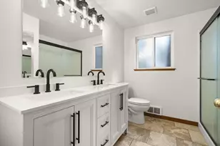 14485 Mountain View Loop, Sisters, OR 97759 - Photo 17