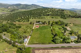 2140 N Valley View Rd, Ashland, OR 97520 - Photo 71