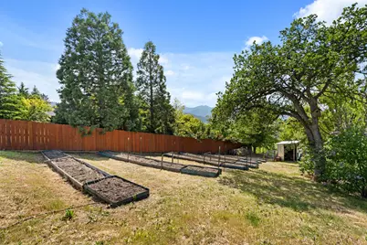 2140 N Valley View Road, Ashland, OR 97520 - Photo 35