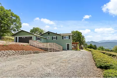2140 N Valley View Road, Ashland, OR 97520 - Photo 55