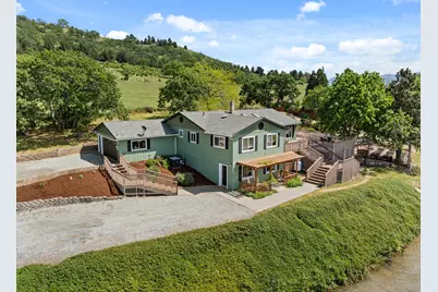 2140 N Valley View Road, Ashland, OR 97520 - Photo 1