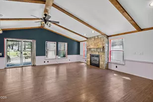 16878 Jacinto Rd, Bend, OR 97707 - Photo 3