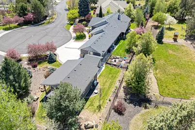 61547 Ascha Rose Court, Bend, OR 97702 - Photo 35