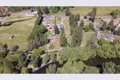 8110 New Hope Road, Grants Pass, OR 97527 - Photo 75