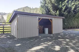8110 New Hope Rd, Grants Pass, OR 97527 - Photo 49