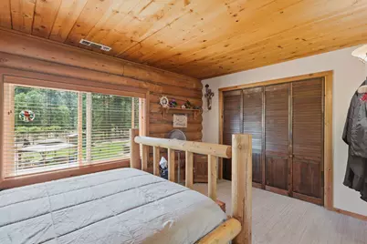 8110 New Hope Road, Grants Pass, OR 97527 - Photo 29