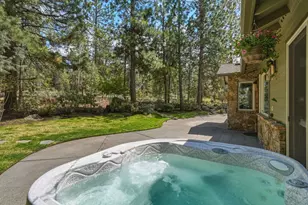 240 NW Skyliner Summit Loop, Bend, OR 97703 - Photo 33