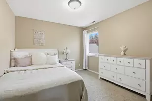 19827 Powers Rd, Bend, OR 97702 - Photo 13