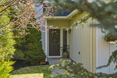 19827 Powers Road, Bend, OR 97702 - Photo 3