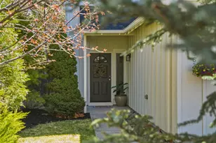 19827 Powers Rd, Bend, OR 97702 - Photo 3