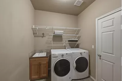 19827 Powers Road, Bend, OR 97702 - Photo 27