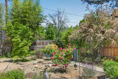 746 C Street, Ashland, OR 97520 - Photo 25