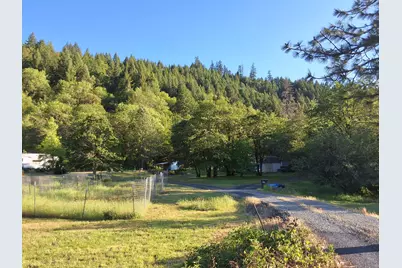 727 Wilderville Lane, Grants Pass, OR 97527 - Photo 25