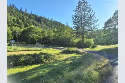 727 Wilderville Lane, Grants Pass, OR 97527 - Photo 29