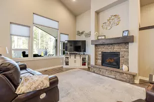 51833 Fordham Dr, La Pine, OR 97739 - Photo 13