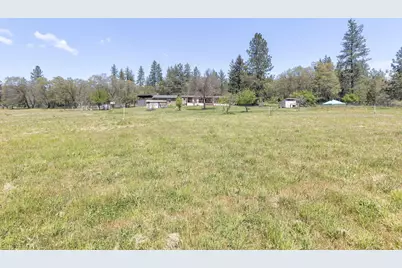 2655 Cady Road, Jacksonville, OR 97530 - Photo 39