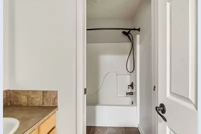 1929 NW Monterey Pines Drive #UNIT 5, Bend, OR 97703 - Photo 31