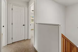 1929 NW Monterey Pines Dr, Bend, OR 97703 - Photo 33