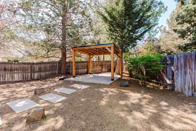3169 NE Elizabeth Court, Bend, OR 97701 - Photo 9