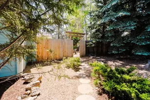 3169 NE Elizabeth Ct, Bend, OR 97701 - Photo 5