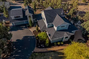 23160 Rickard Rd, Bend, OR 97702 - Photo 43