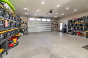 23160 Rickard Rd, Bend, OR 97702 - Photo 35